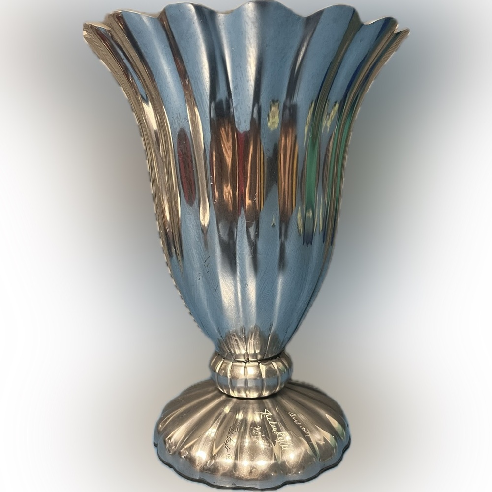 Julia Knight Peony collection vase. Signed